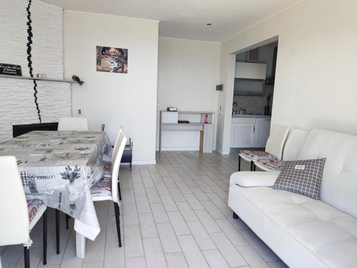 Detached House With Garden And Sea View Hostal San Remo Exterior foto